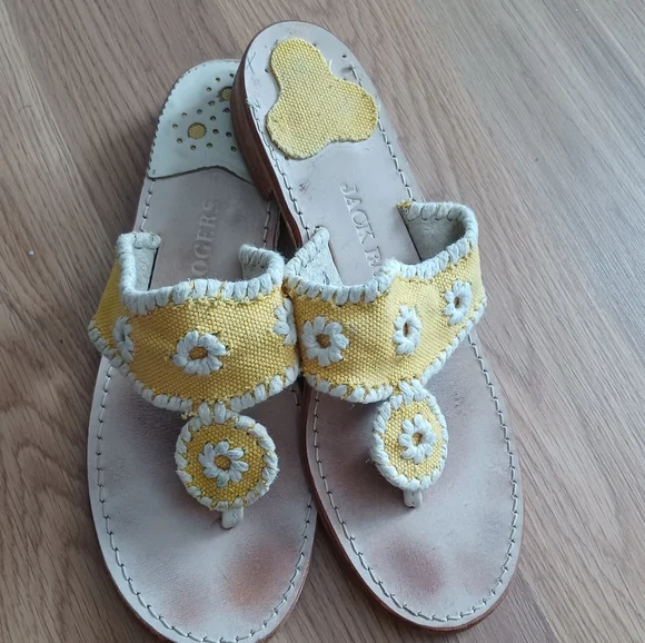 Jack Rogers Thong Sandals in Yellow - Picture 2 of 7